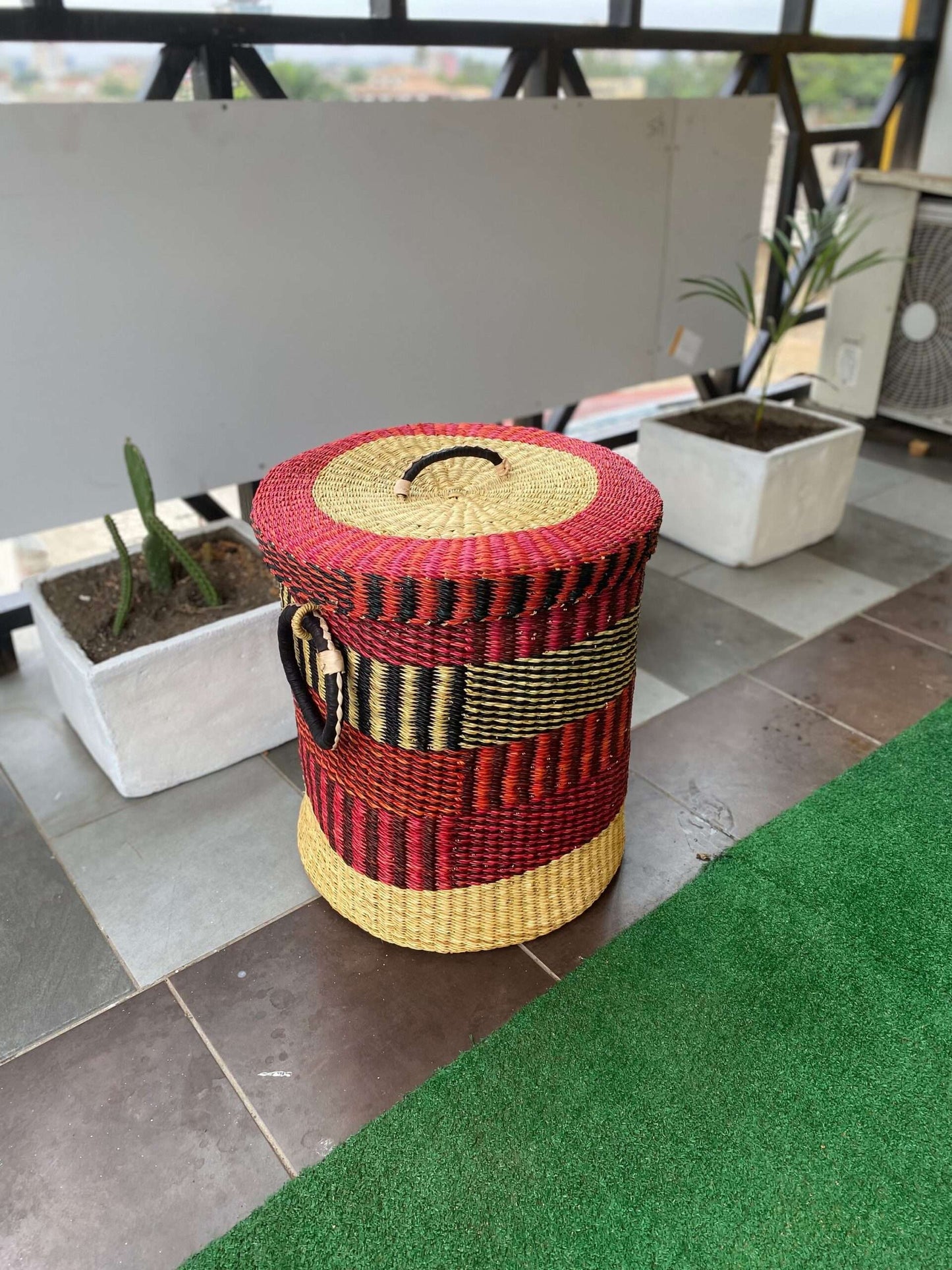 Panier à linge LULU avec couvercle