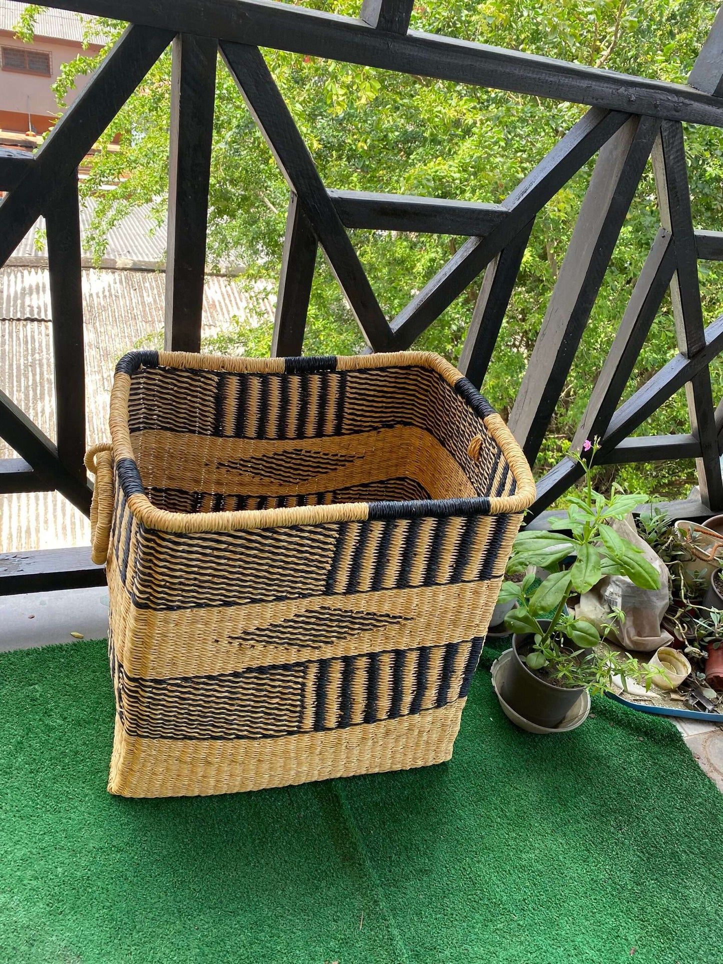Viola Rectangular Hamper