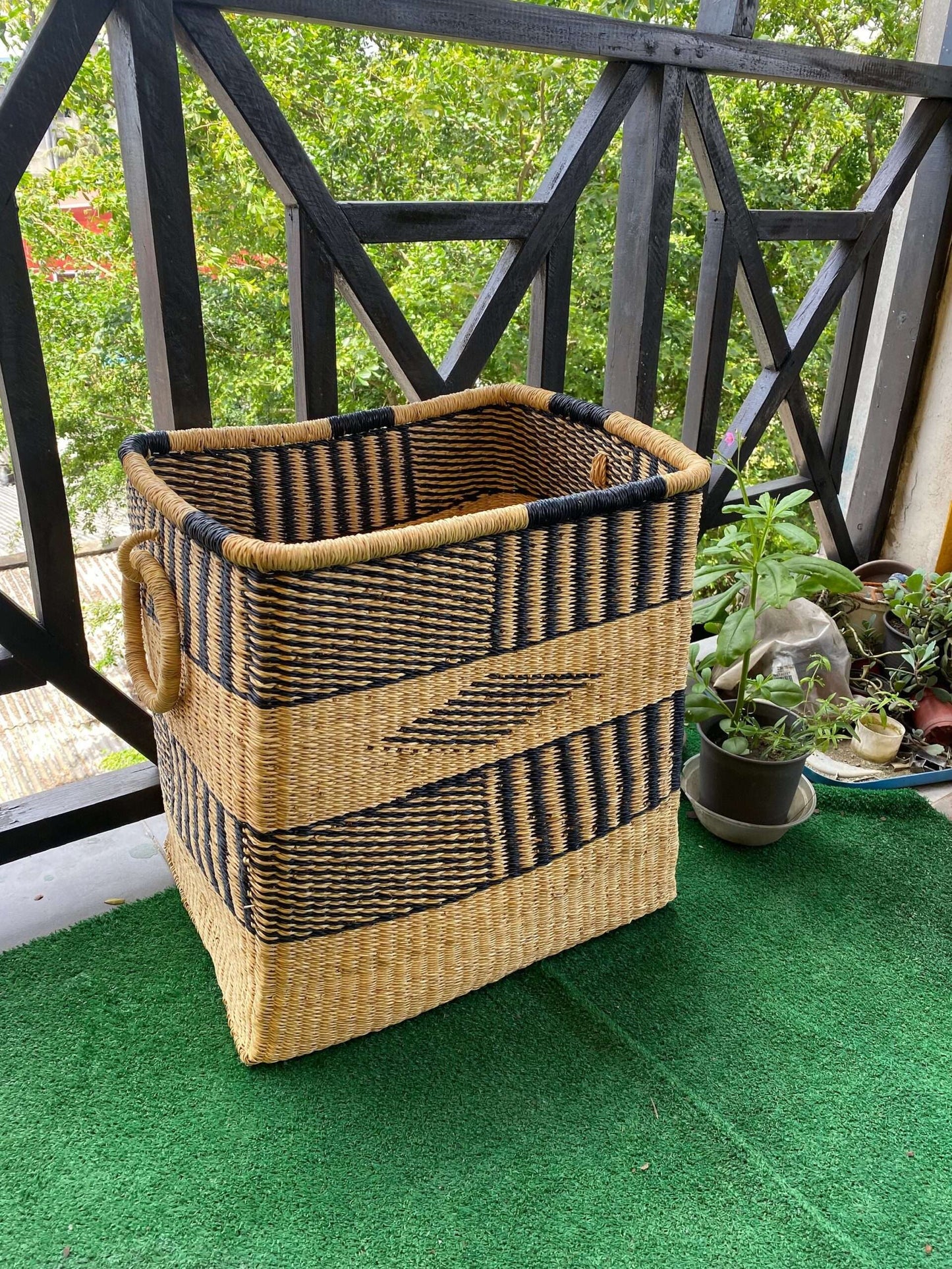Viola Rectangular Hamper